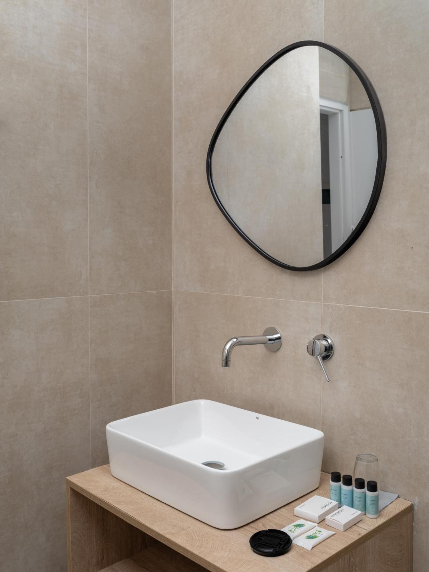 Golden Bee Lifestyle Hotel Sztalída Kültér fotó